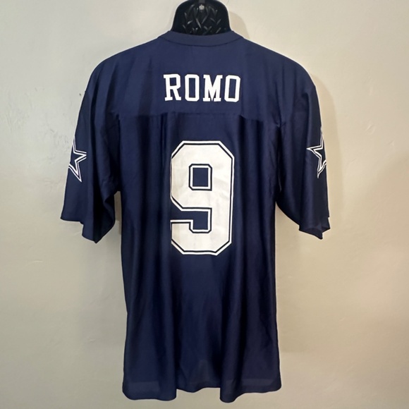 Dallas Cowboys Jersey #9 Tony Romo Medium VINTAGE gently worn 100% polyester - Picture 3 of 4